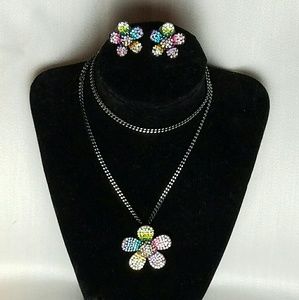 Necklace & Matching Earrings